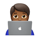 technologist: medium-dark skin tone appearance on Apple